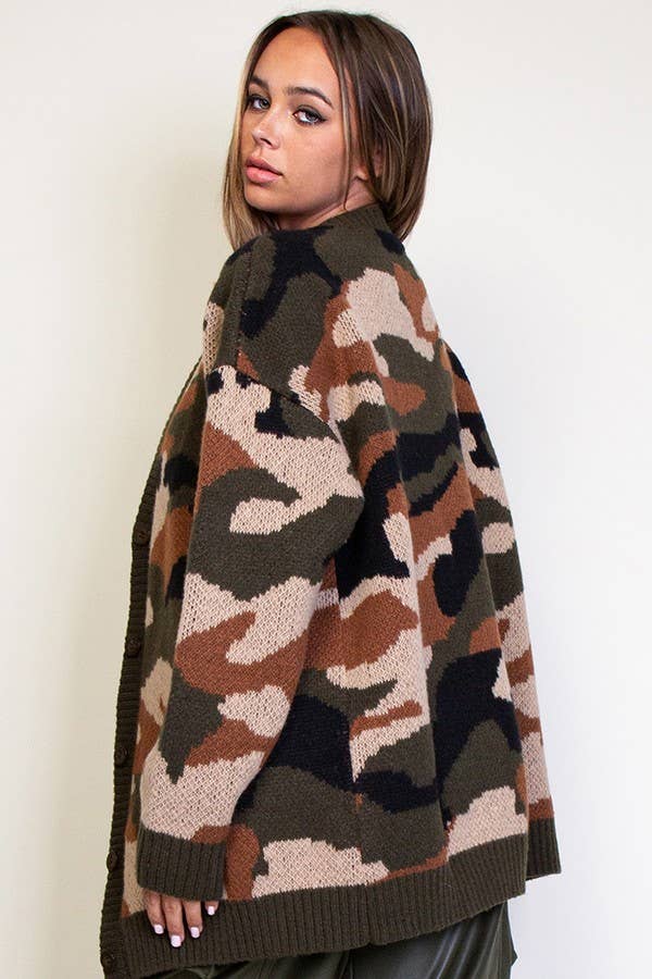 Dila MULTI COLOR CAMOUFLAGE PATTERN KNIT CARDIGAN: Camo /