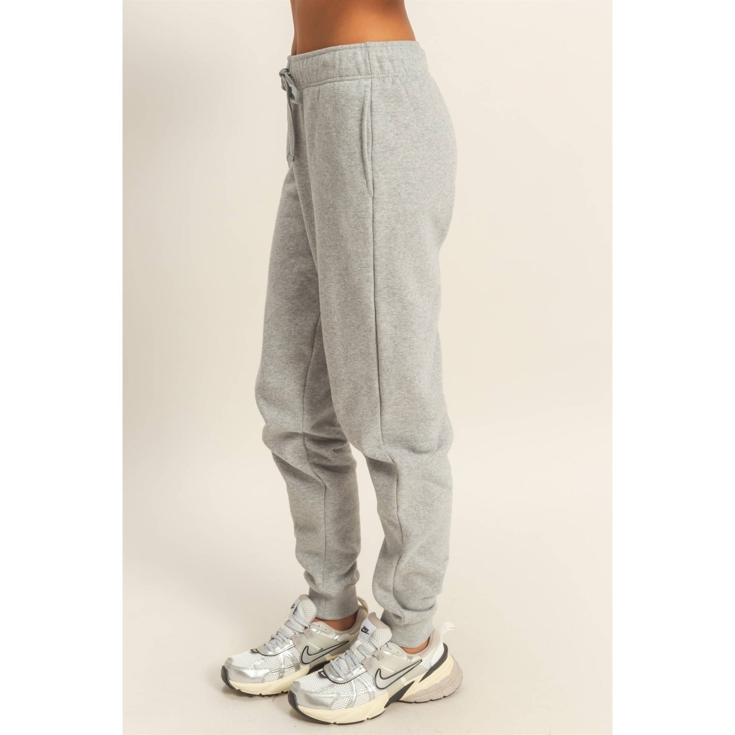 Mid-Rise Drawstring Jogger Pants: HEATHER GRAY