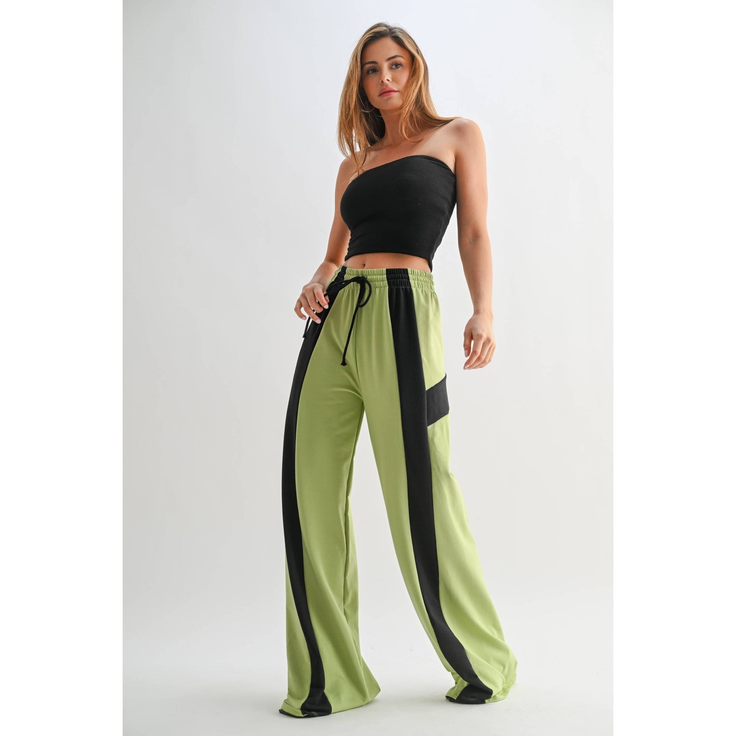 AVOCADO BLACK