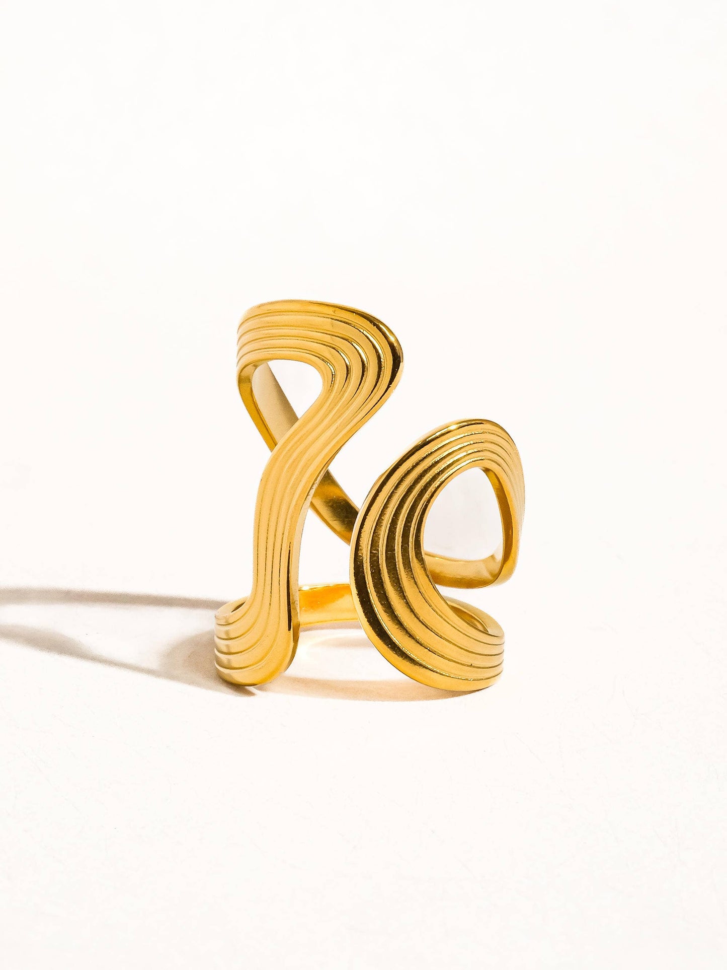 Xena 18K Gold Non-Tarnish Wavy Abstract Ring