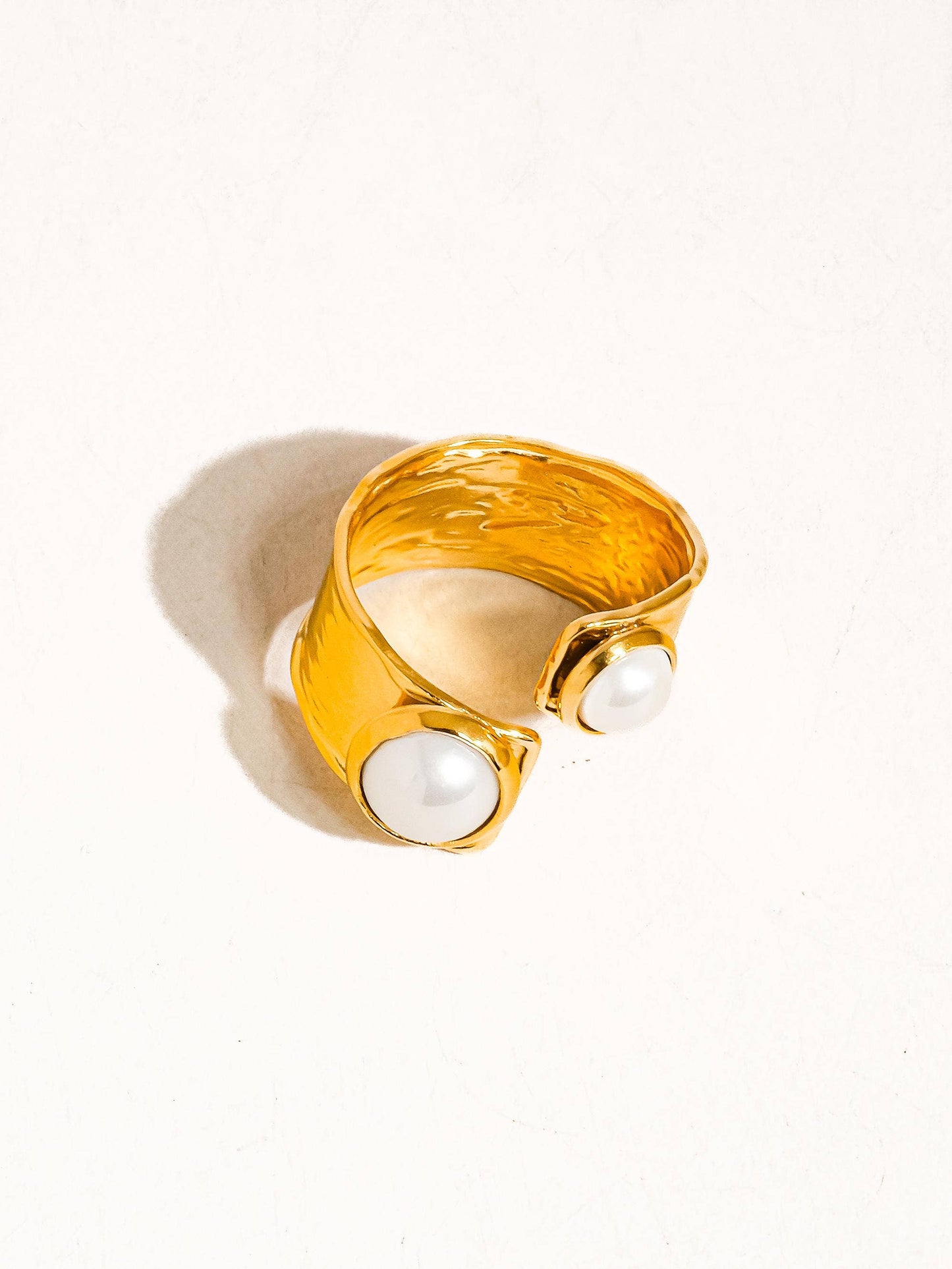 Chœur 18K Gold Non-Tarnish Pearl Abstract Ring