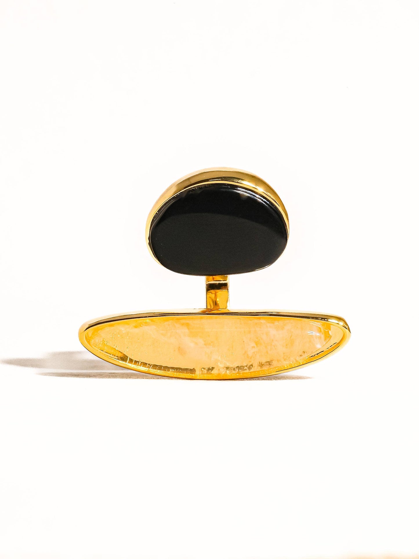 Christophe 18K Gold Vintage Black Agate Stone Ring: Black