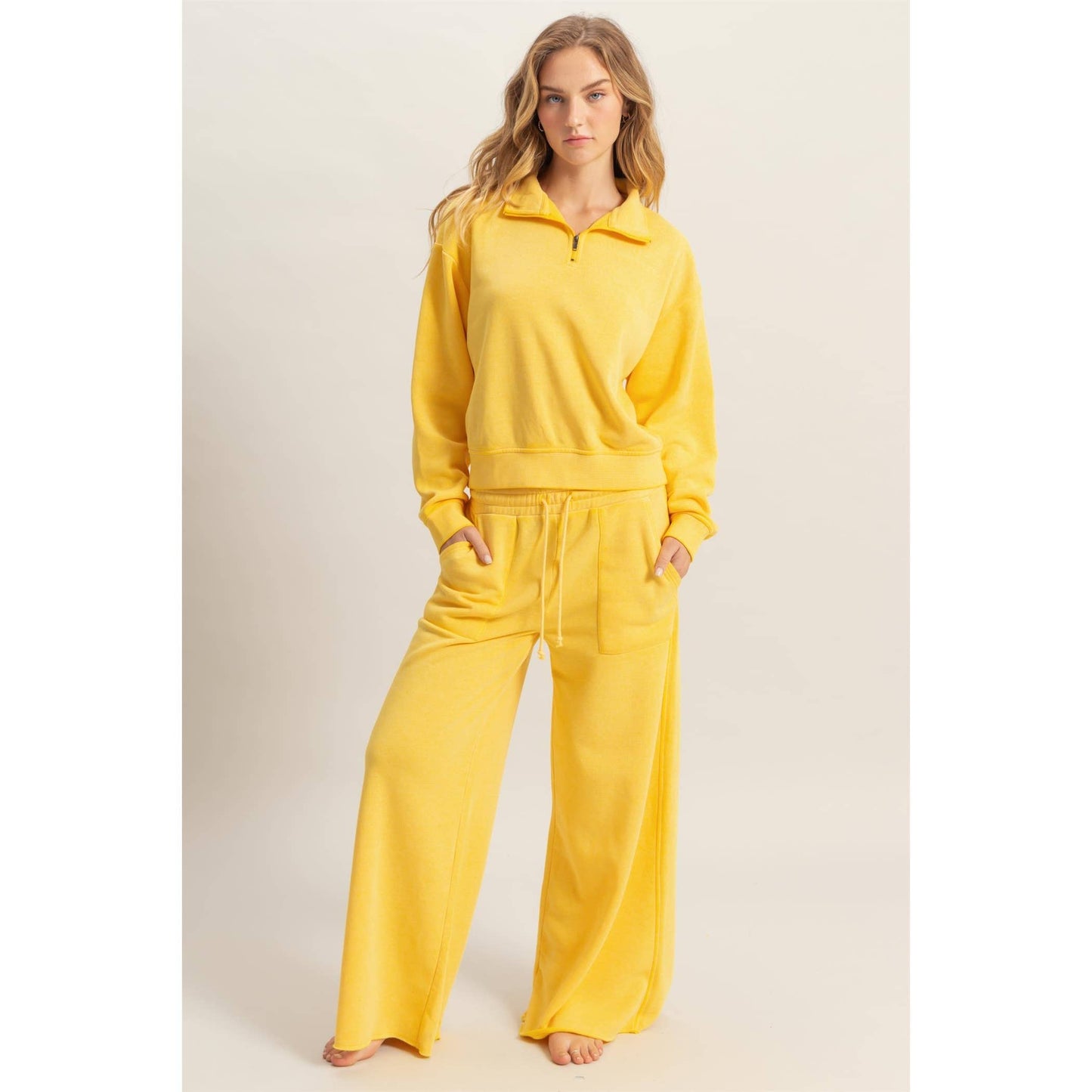 High Rise Wide Leg Drawstring Pants: SUNFLOWER