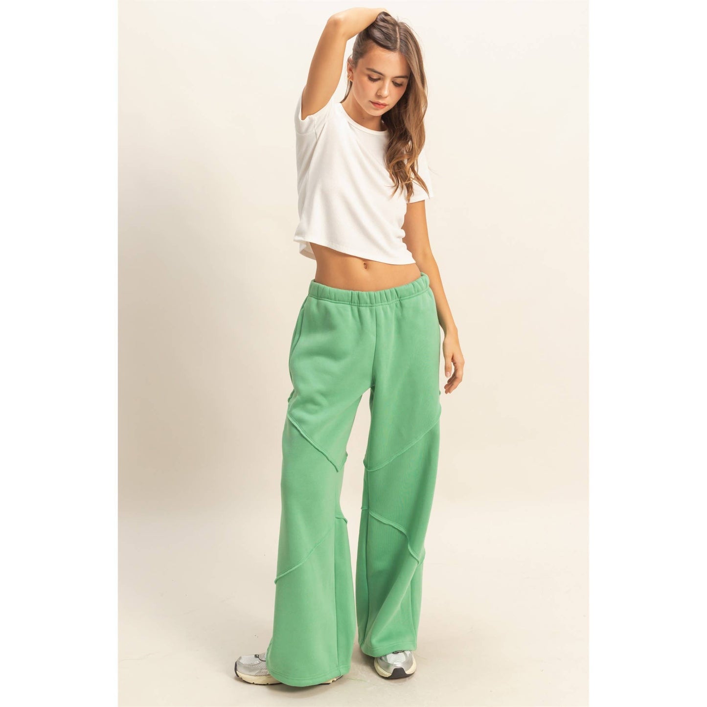 Relaxed-Fit Jogger Pants With Pocket Detail: GREEN